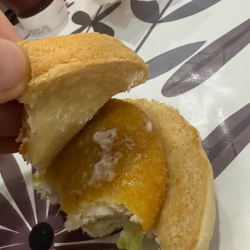 Burger King Siparişinde Soğuk Ve Bayat Ürünler, Tam İade Talebi