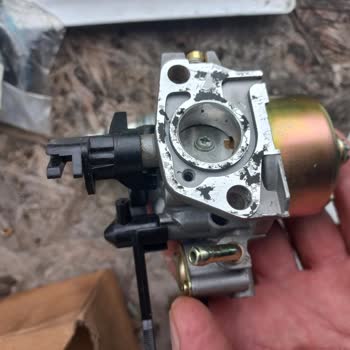 Kullanılmış Karbüratör, Uyumlu Olmayan Bujı Ve Eksik Parçalarla Satıcı Tutumunda Kötü Deneyim