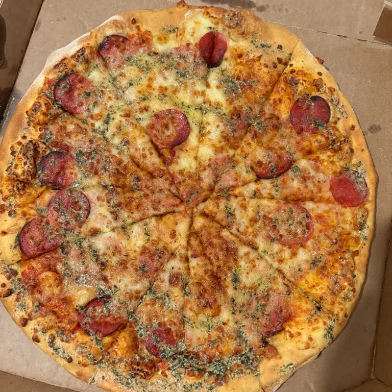 Domino’s Törekent Şubesinde Uzun Teslim Süresi, Sarımsak Sosu Eksikliği Ve Yetersiz Malzeme Şikayeti