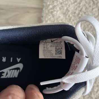 Yanlış Numara Gönderilen Ayakkabı İçin Hızlı Değişim Talebi