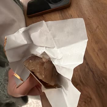Ekşi Koku Ve Tatla Gelen Bozuk Kestane Şekeri Fantezi Kutusunun Değiştirilmesi Talebi