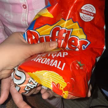 Ruffles Ketçaplı Cipslerde Boş Paket Ve Kırık Cips Şikayeti
