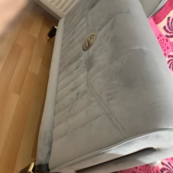 Yanıltıcı Satış: Ahşap Olduğu Söylenirken Tamamen Plastik Mobilya