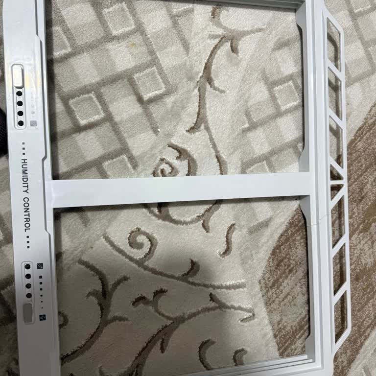 Sebzelik Rafının Kendi Kendine Çatlaması Ve Garanti Kapsamında Değiştirilmesi Talebi