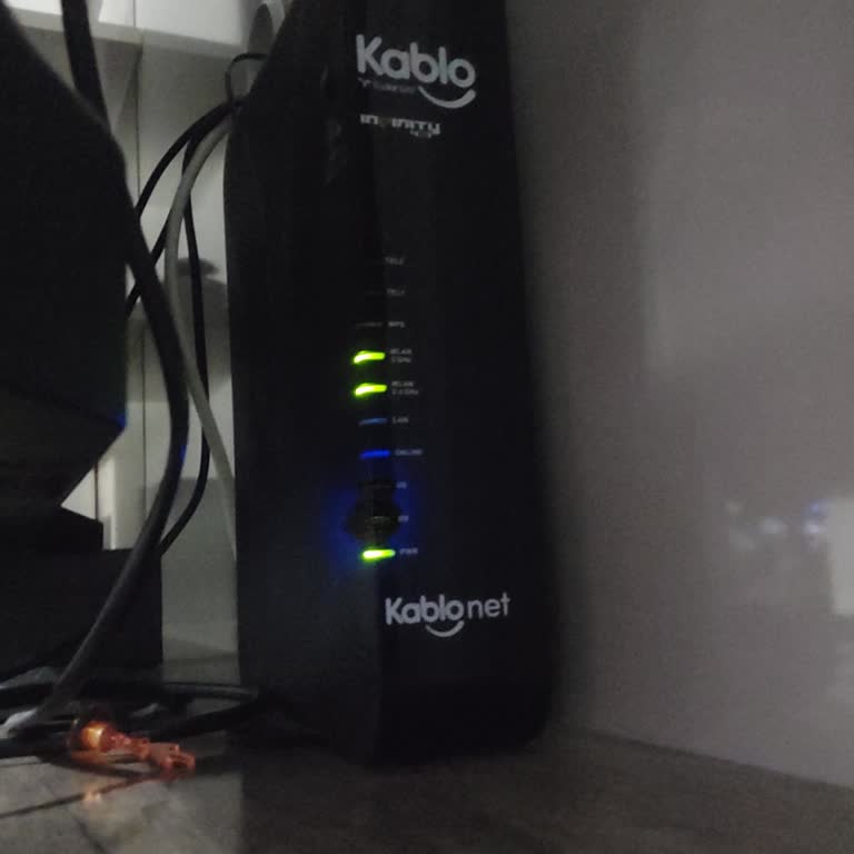 Tekirdağ’da Sık Ve Uzun Süreli İnternet Kesintileri İşimizi Felç Ediyor