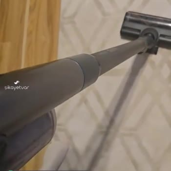 Philips Dikey Süpürgede Tasarım Kaynaklı Bağlantı Problemi