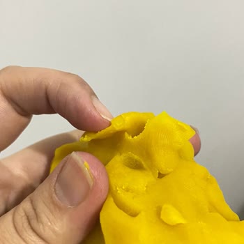 Çocuk Oyun Hamurunda Keskin Kristal Parçalar: Güvenlik Sorunu Ve Tazmin Talebi