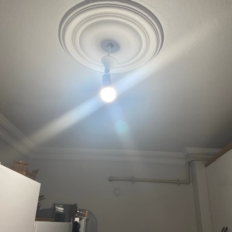 15 Gün Boyunca Süren Voltaj Dalgalanması Ve Acil Çözüm Talebi