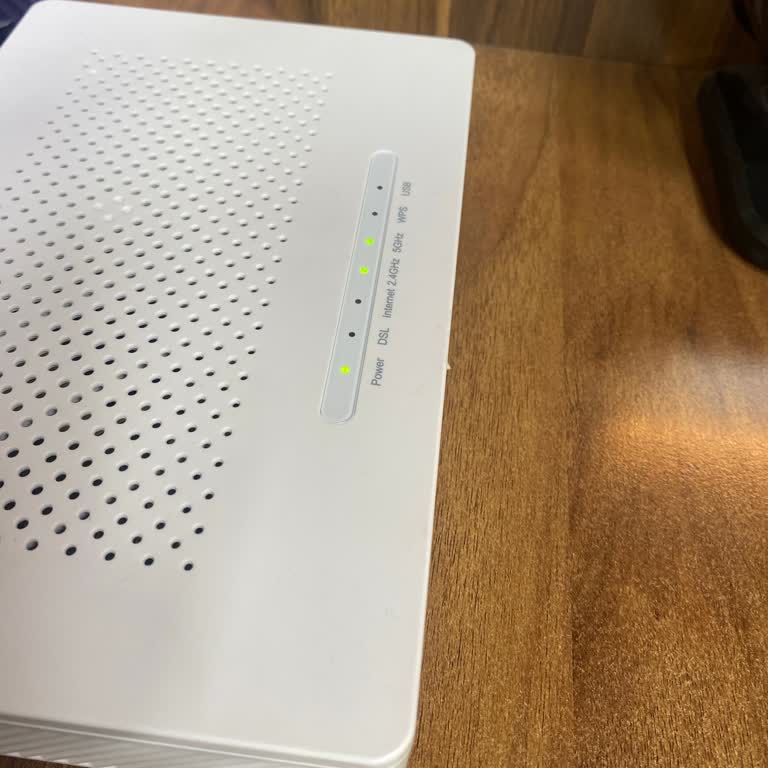 Vodafone İnternet Kesintileri İşimi Durdurdu, Canlı Destek Yok