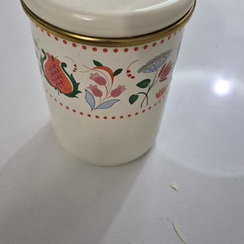 Emsan Nar Serisi Kavanozlarda Boya Dökülmesi Ve Mağaza Sorumluluğu Reddi