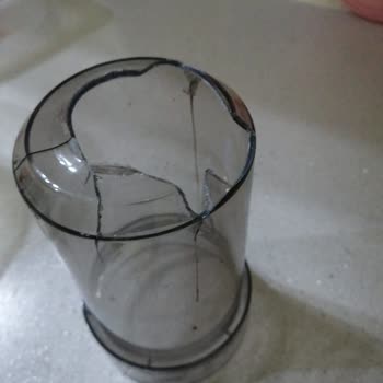 Kısa Sürede Kırılan Toz Haznesi Ve Yüksek Yedek Parça Fiyatı