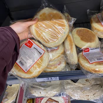 Kırklareli A101 Şubesinde Küflü Bazlama Satışı Hijyen İhlali