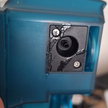 Philips X7000U Robot Süpürge Su Haznesi Çatlamaya Devam Ediyor Ve Cevap Vermiyor