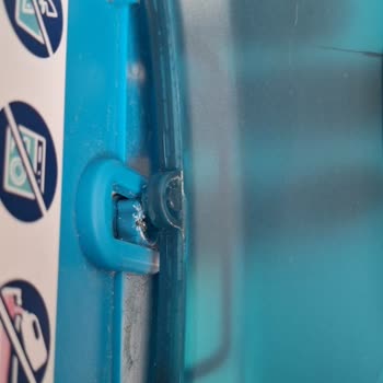 Philips X7000U Robot Süpürge Su Haznesi Çatlamaya Devam Ediyor Ve Cevap Vermiyor