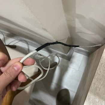 Kalitesiz Kablo Eklemesi Ve Çözüm Sunulmayan Teknik Servis