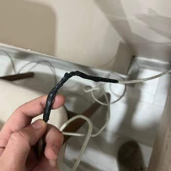 Kalitesiz Kablo Eklemesi Ve Çözüm Sunulmayan Teknik Servis