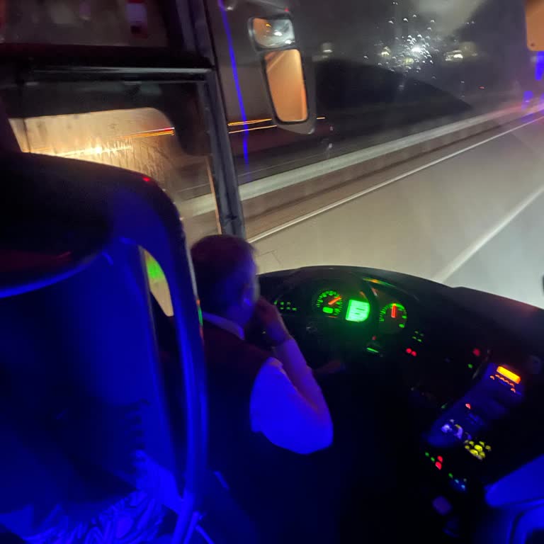 Otobüste Sigara İçilmesi Ve Şirketin Yanıtsız Tutumu