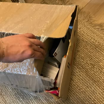 Hasarlı Koli Ve Ürün Güvenliği Şikayeti