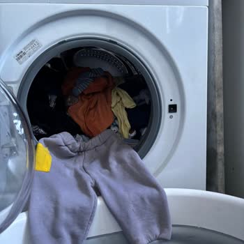 Arçelik Altus Çamaşır Makinesinde Temiz Yıkama Sorunu Ve Ürün Değişim Talebi