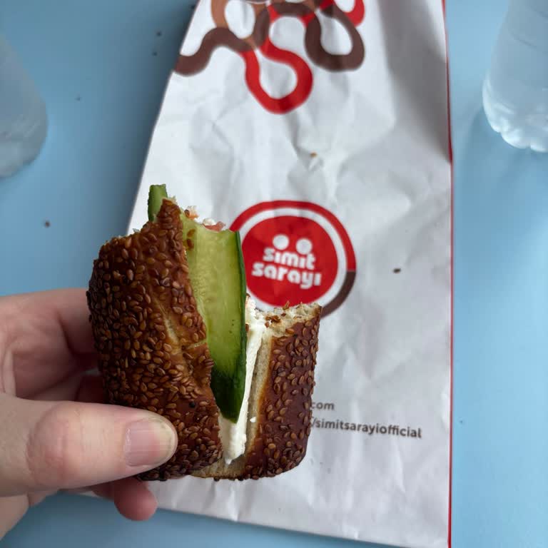 Fahiş Fiyat Ve Bayat Simit İçin Mağduriyet