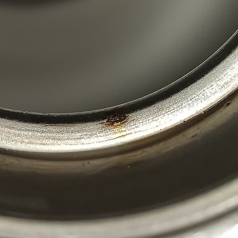 Stanley Termosunda Paslanma Ve Çelişkili Değişim Süreci