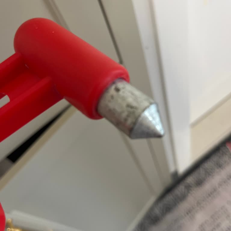 Pazarama’da Kemer Kesme Aparatı Olmadan Satılan Ürün Ve Sansürlenen Olumsuz Yorum