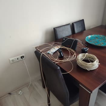 İç Hat Fiber Kurulumu Sırasında Eski İnternet Ve Diyafon Hatları Kesildi Ve Ücret Talep Edildi