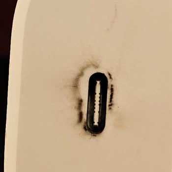 Apple İpad 10 Nesil Şarj Adaptöründe Patlama Ve Yangın Riski