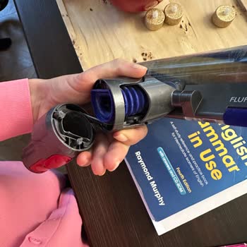 Dyson Kırılan Parçada Garanti Sorunu