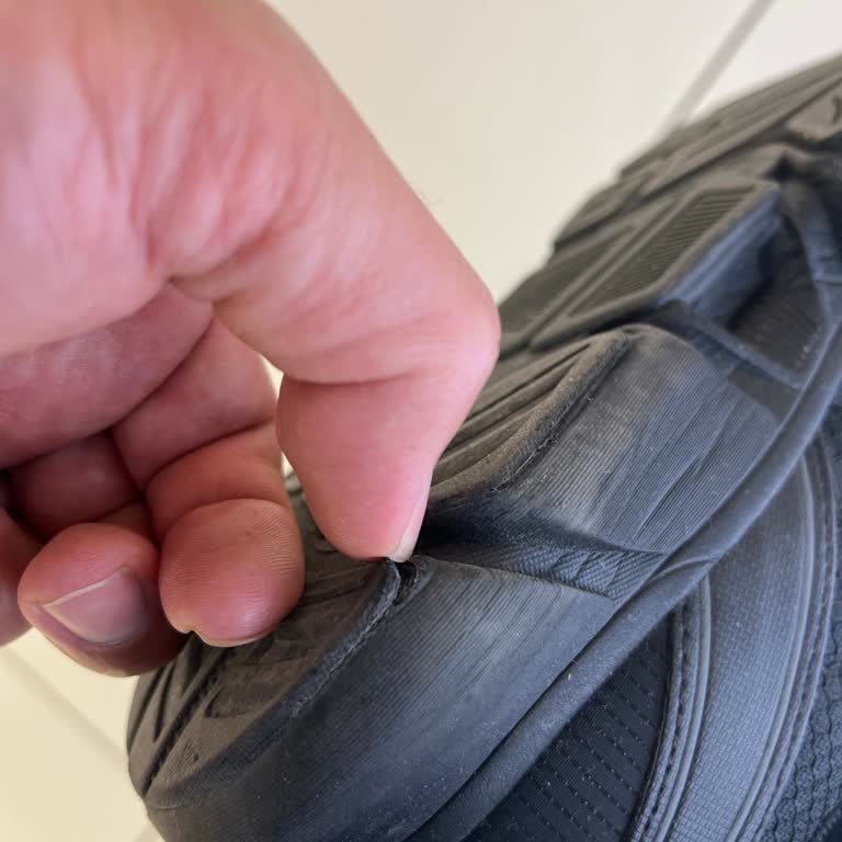 Ayakkabının Alt Kısmındaki Açılma Kullanıcı Hatası Olarak Değerlendirildi