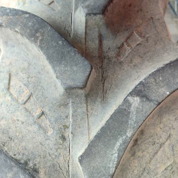 Petlas Lastiklerde Hızlı Aşınma Ve Çatlama Garanti Kapsamında Değişim Talebi