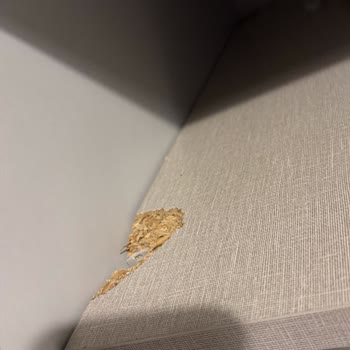 Kelebek Mobilya'dan Garanti Süresi İçinde Çöken Dolap Rafları İçin Ücretsiz Parça Talebi