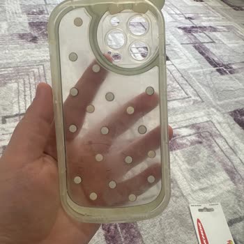 Defolu Ve Yapışkan Telefon Kılıfı Değişim Talebi