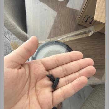 Tefal Tencere Kapağının Kırık Kulpu İçin Ücretsiz Değişim Talebi