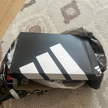 Kırık Kutu, Kirli Ve Defolu Ayakkabı: İade Sürecinde Uzun Bekleyiş