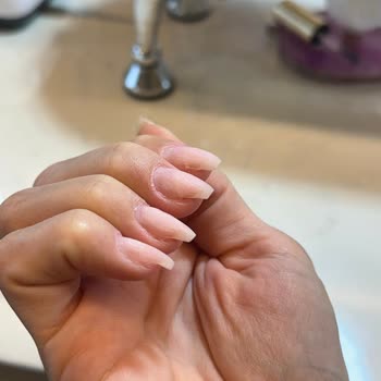 Uyarı: O La Nail & Beauty Avcılar’da Tırnaklarım Şiddetle Zarar Gördü