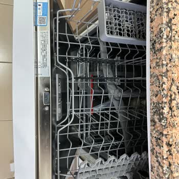 Yeni Alınan Bosch Bulaşık Makinesinde Kırık Deterjan Tutucu