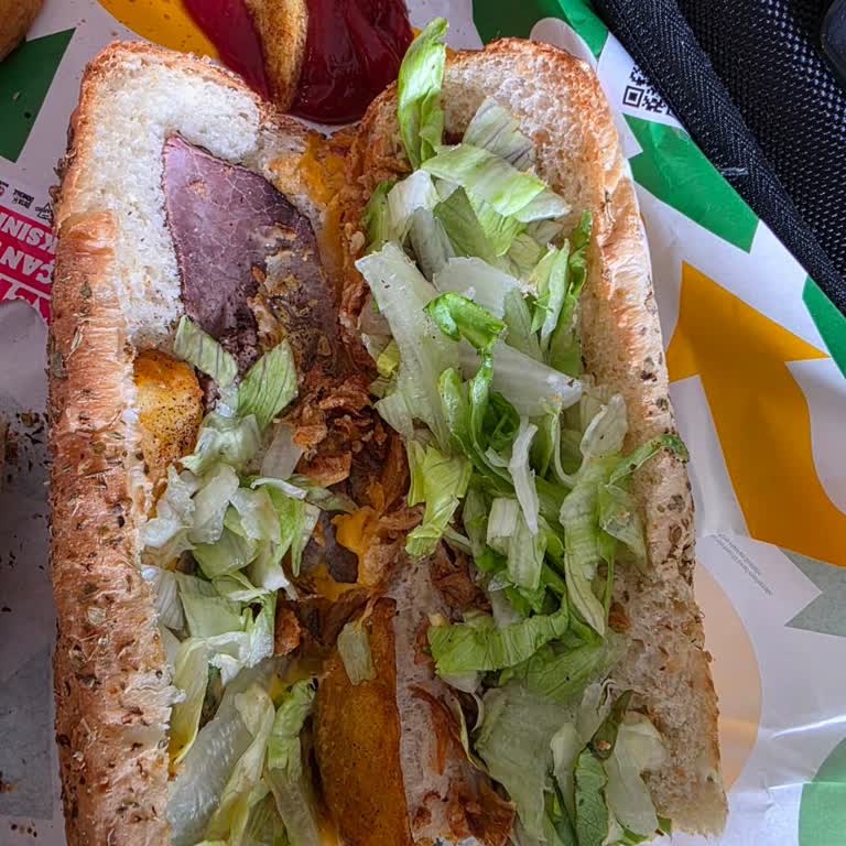 Subway Şubesinde Yanlış, Bayat Ve Eksik Sandviç Gönderimi