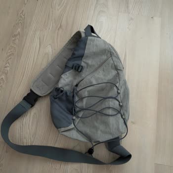 Fermuarı Sürekli Takılan Çanta İçin Değişim Ve İade Talebi