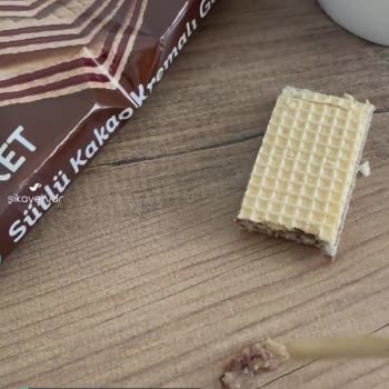 Koop Market Gofretten Çıkan Madde!