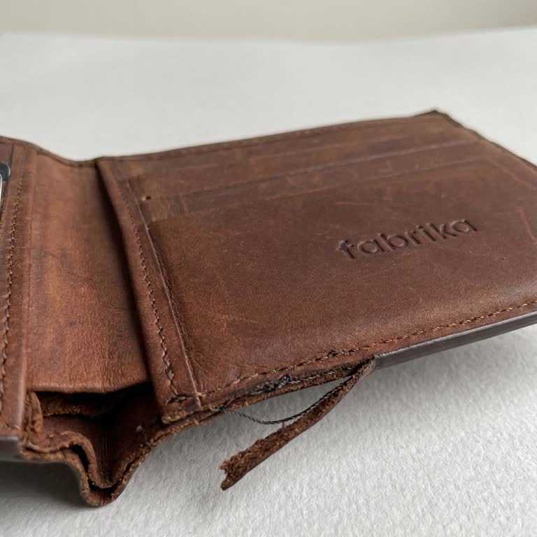 Ayıplı Cüzdan İçin Hızlı Değişim Ve Bilgilendirme Talebi