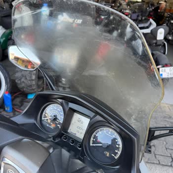 Üretim Hatası Olan Ön Camın Garanti Kapsamında Değişimi Reddedildi