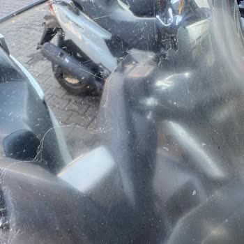 Üretim Hatası Olan Ön Camın Garanti Kapsamında Değişimi Reddedildi