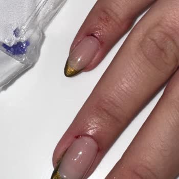 Zeynep Çelik Beauty Center Fiyat Artışı, Kaba Üslup Ve Hijyen İhmali
