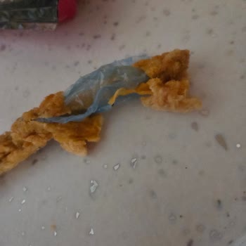 Migros'tan Aldığım Tavuğun İçinden Yabancı Madde Çıktı