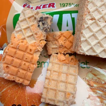 Ülker 9 Kat Ürününde Bilinmeyen Yabancı Madde Ve Sağlık Endişesi