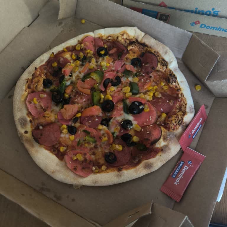 Kampanya Hediye Pizzası Gelmedi Ve Orta Boy Pizzalar Küçük Oldu