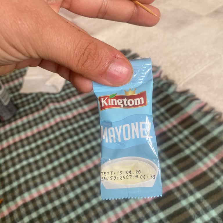 Sürekli Son Kullanma Tarihi Geçmiş Mayonez Gönderimi Ve Ücret İadesi Talebi