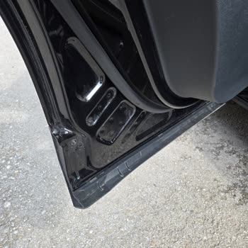 Alfa Wax Oto Yıkamada 1.700 TL Ödedim, Temizlik Kötü Ve İade Talebim Cevapsız