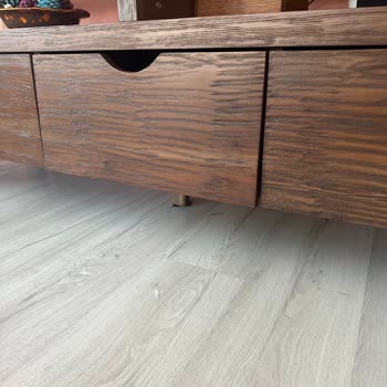 Kelebek Mobilya'dan Aldığım Kırık Ürünlerin Yeni Mobilyalarla Değiştirilmesini Talep Ediyorum